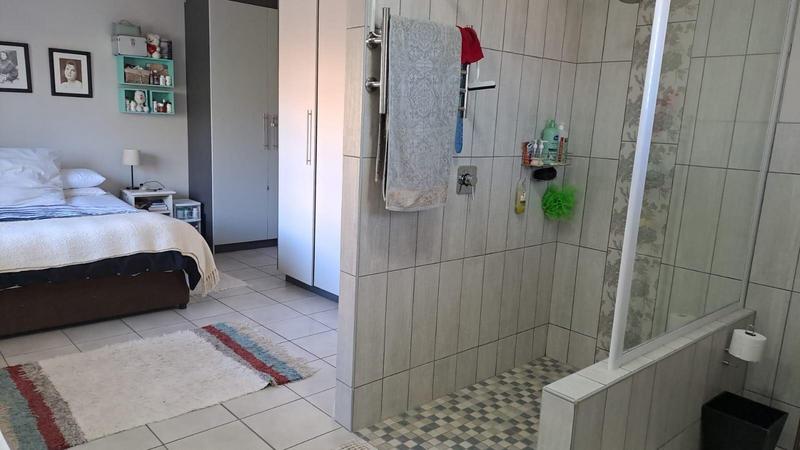 3 Bedroom Property for Sale in Stilbaai Wes Western Cape